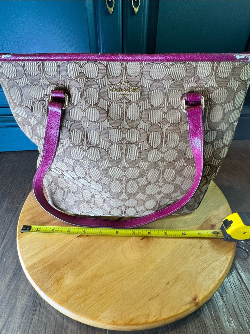 Coach Beige Signature Tote with Magenta Trim and Straps - Picture 7 of 15